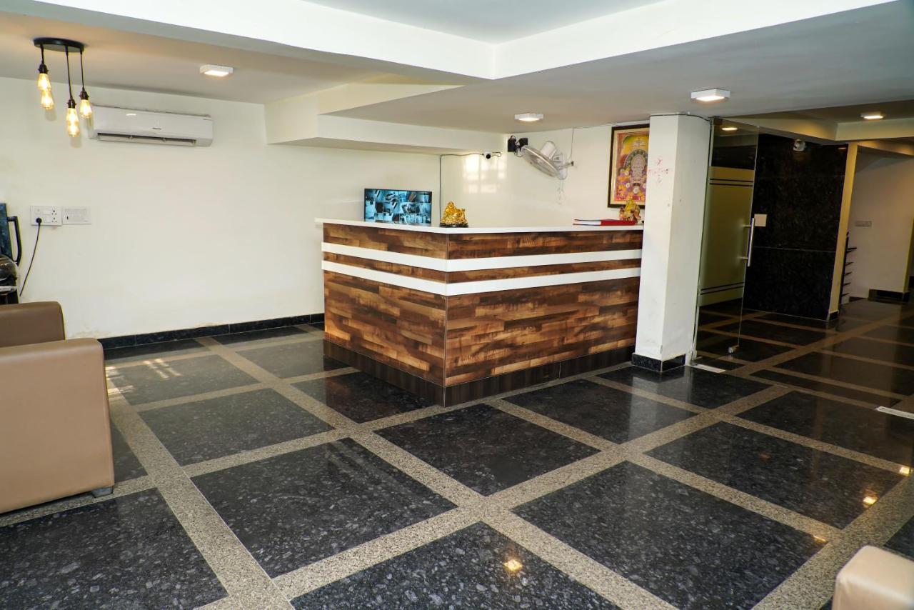 Limewood Stay - Executive Huda City Center Gurgaon Exterior photo